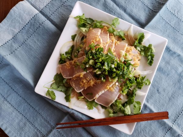 seared marlin, seared tuna, tataki, katsuo no tataki, marlin tataki